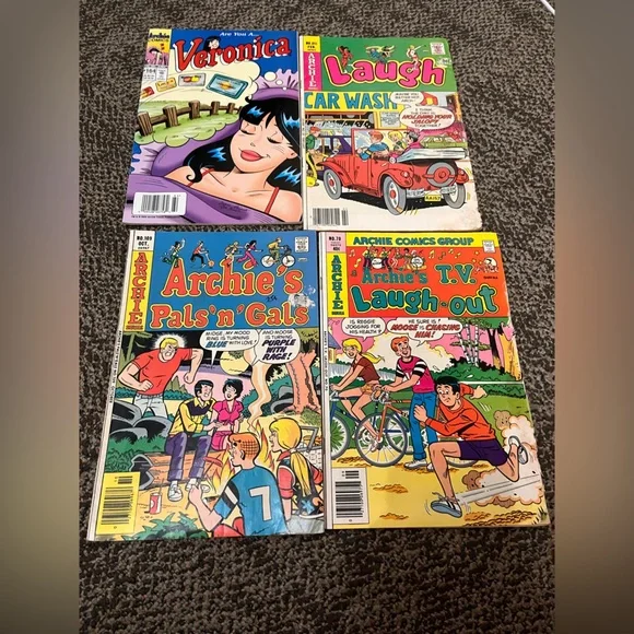 Archie/Betty and Veronica/ Richie Rich comic bundle - Picture 7 of 16